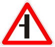 Дорожный знак 2.3.3 «Примыкание второстепенной дороги»